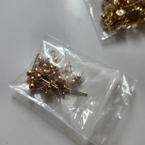 HUGE Jewelry making bundle! - Picture 15 of 16